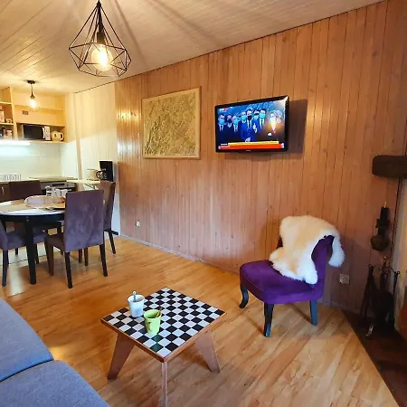 2 Pieces Avec Garage A La Clusaz, Au Pied - Fr-1-459-169 Apartment